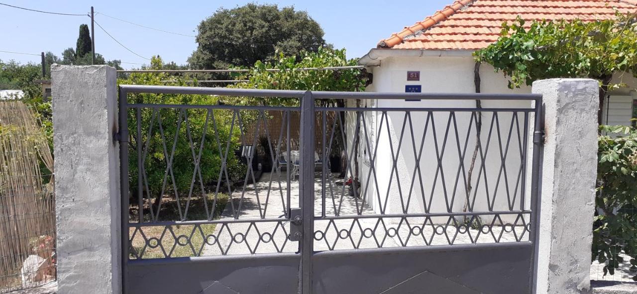 Holiday Home Casa Bianca Sukošan Exterior foto