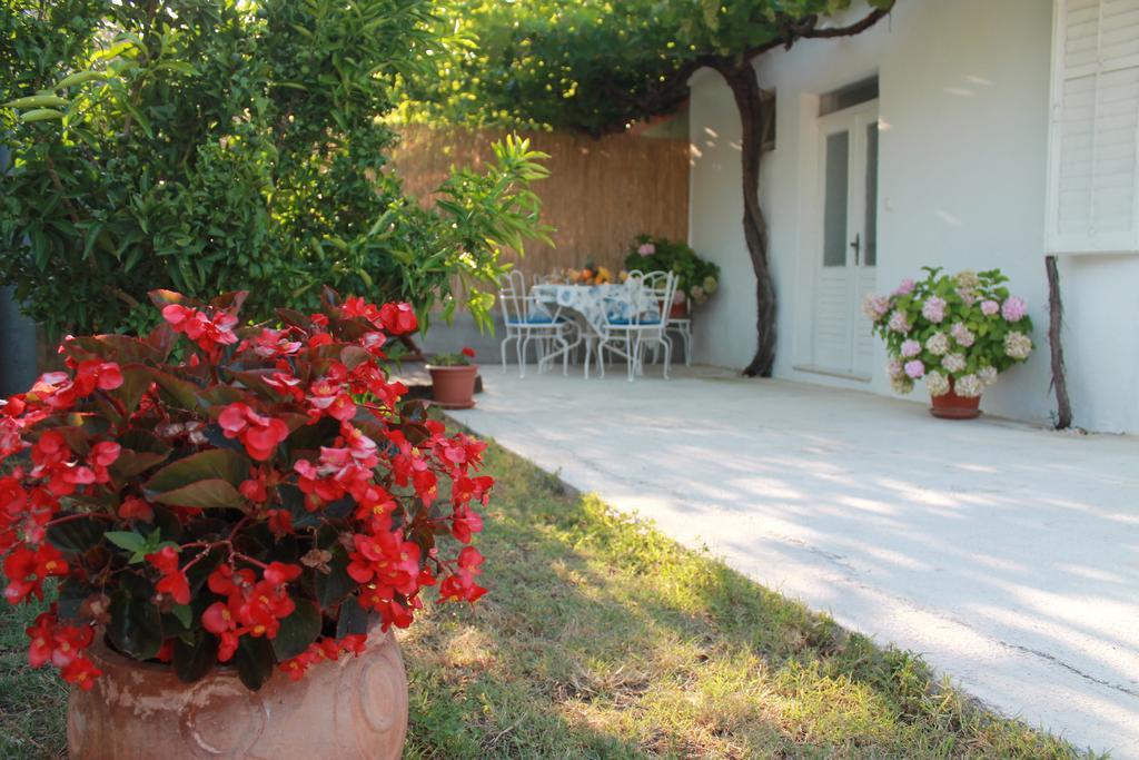 Holiday Home Casa Bianca Sukošan Habitación foto